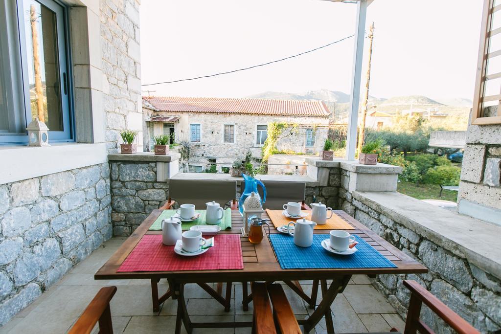 Maistros Kardamyli Apartments Ngoại thất bức ảnh